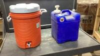 (2) ITEMS -RUBBERMAID COOLER JUG + RELIANCE WATER CONTAINER
