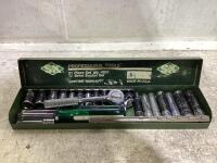 S-K SOCKET SET W/ MISC