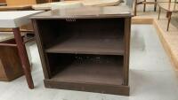 SHELVING UNIT