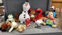 TOTE OF STUFFIES