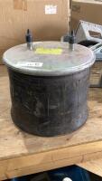 (1) FIRESTONE AIRIDE SPRING