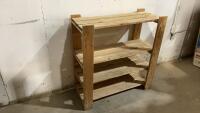 WOOD SLATTED SHELF