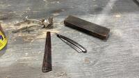 ANTIQUE SHAVING ITEMS