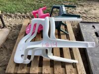 (4) PLASTIC CHAIRS
