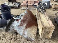 PALLET OF MISCELLANEOUS DECOR & WOODEN SHELF