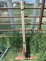 BUNDLE W/ RAKE, CLAW RAKE, EDGER & HOE