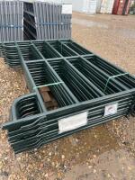 New bundle of (10) five bar 7 foot six panel panels / bid per panel
