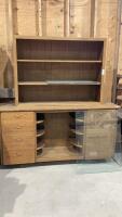 CHINA CABINET/HUTCH UNIT - 2 PIECE