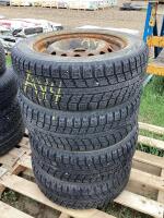 (4) TIRES TOYO 5-BOLT W/ RUSTED RIMS