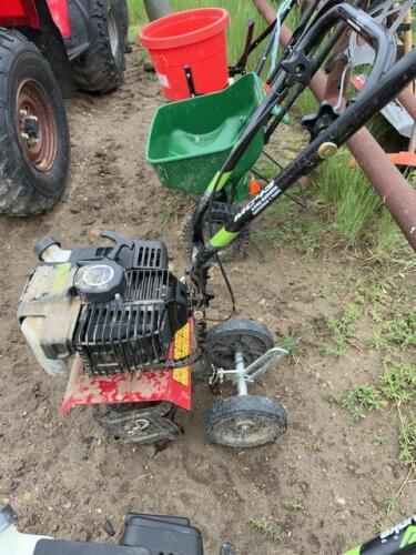 Earthquake two cylinder GARDEN cultivator