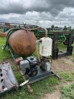 Vacuum pump and tank