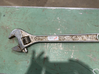 24 inch crescent wrench