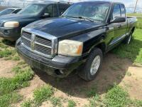 2005 Dodge Dakota SLT 2WD