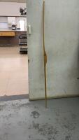 WOODEN VINTAGE BOW W/ ONE ARROW