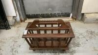 VINTAGE MAGAZINE RACK