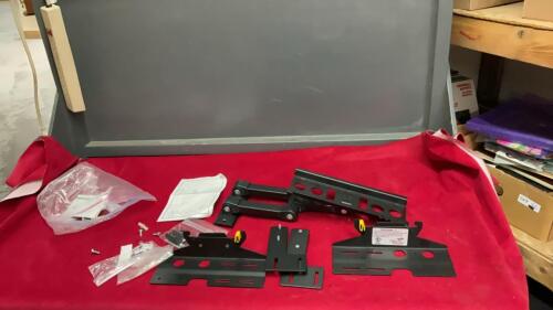 TV WALL MOUNT - 40&rdquo;MAXIMUM