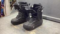 K2 SNOWBOARDING BOOTS SIZE 12 MENS
