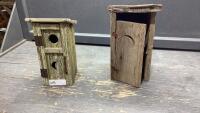 (1) BIRD HOUSE + (1) TOILET ROLL HOLDER -WOOD CONSTRUCTION