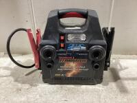 MOTOMASTER ELIMINATOR MOBILE BOOSTER PACK