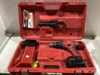 HEAVY-DUTY MILWAWKEE DRILL SET
