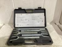 TIE ROD/BALL JOINT SEPERATOR SET