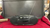 SAMSUNG CD, CASSETTE, RADIO PLAYER