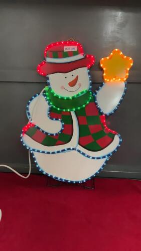 LIGHT UP SNOWMAN - FREE STANDING