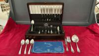 NORTHUMBRIA STERLING CUTLERY SET W/ FEW MISC. SILVER PLATE PIECES IN PACIFIC SILVERCLOTH WOODEN CASE