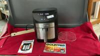 GOURMIA AIR FRYER W/ DIGITAL CONTROLS AND MANUALS