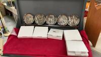 (5) "NORTHWOOD SPIRIT" COLLECTOR PLATES W/ PLATE RAIL