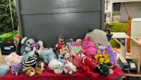 (2) BOXES OF A VARIETY OF STUFFIES