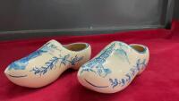 DUTCH WOODEN CLOG WALL DECOR