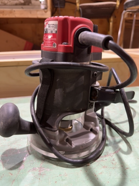 Milwaukee electric router