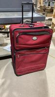 LARGE AMERICAN TOURISTER SUITCASE W/2 WHEELS