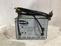 24-VOLT INVACARE FULLY AUTOMATIC BATTERY CHARGER