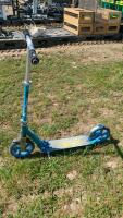 RAZOR scooter