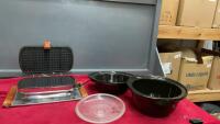 VINTAGE WAFFLE MAKER & (2) SLOW COOKER INSERTS
