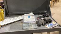 (2)ITEMS - FLAT W/POWER BAR, KNEE PADS, WOOD SAW BLADES, SCREWS, BLIND