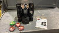 BOSCH TASSIMO WITH SOME PODS
