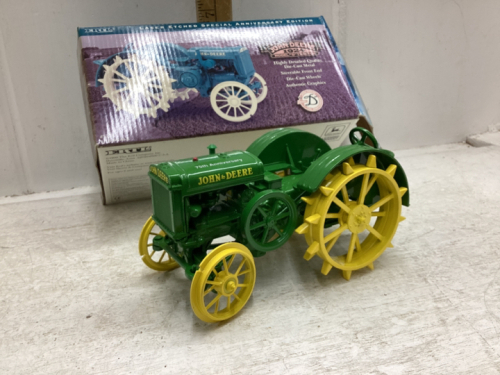 JOHN DEERE 1924 MODEL D TRACTOR