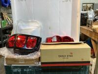 BOX OF ROOF VENT COVER W/ EAGLE EYES AUTO LAMPS