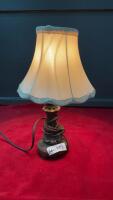 SMALL TABLE LAMP