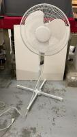 INTERTEK FLOOR FAN