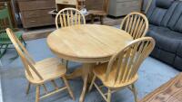 ROUND PEDESTAL TABLE AND (4) CHAIRS