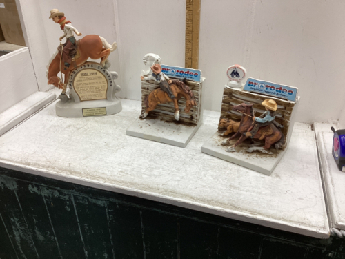 (3)LIQUOR DECANTERS-RODEO THEME