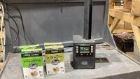 BRADLEY SMOKER W/ SMOKING BISQUETTES