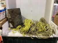 SHOP TOTE W/ ROPES & MISCELLANEOUS COVER