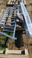 Box rails and Headache Rack