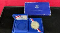 UNITED STATES LIBERTY ONE DOLLAR COIN - 1986