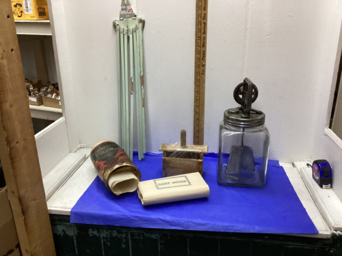 GLASS BUTTER CHURN-BLOW. METAL + WOOD DRYING RACK